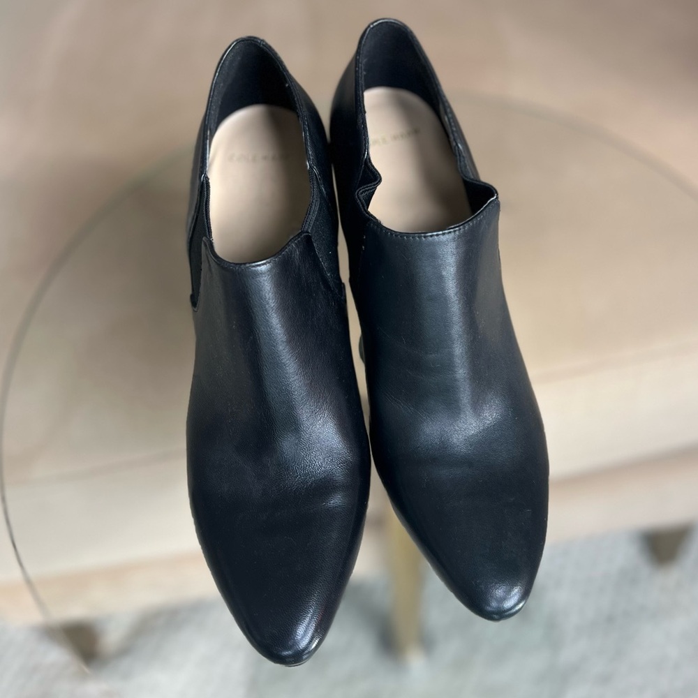 Cole Haan Black Leather Heeled Ankle Booties Pointed Toe | Size 8 - Picture 3 of 12